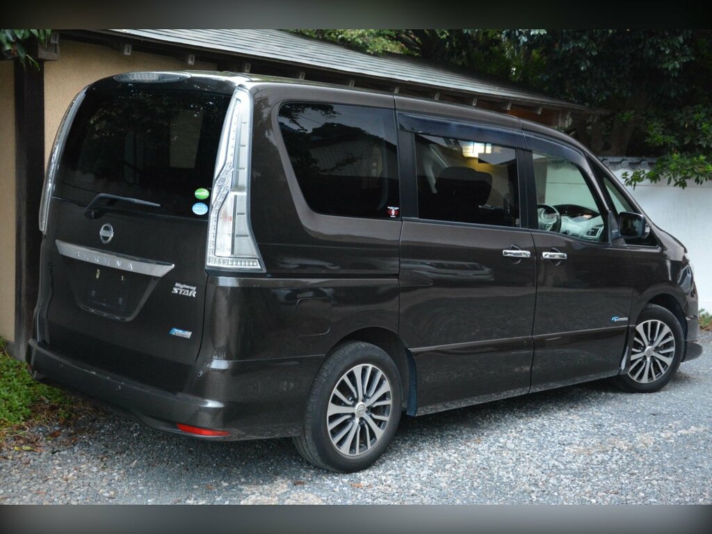 Nissan Serena Automatic 5dr White #7