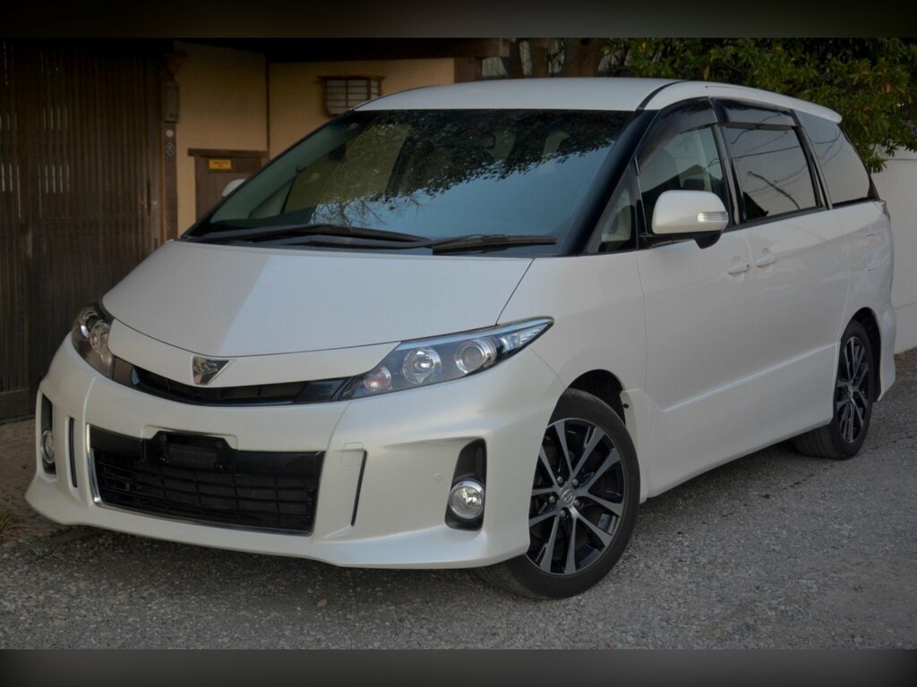Toyota Estima Hatchback Black #11