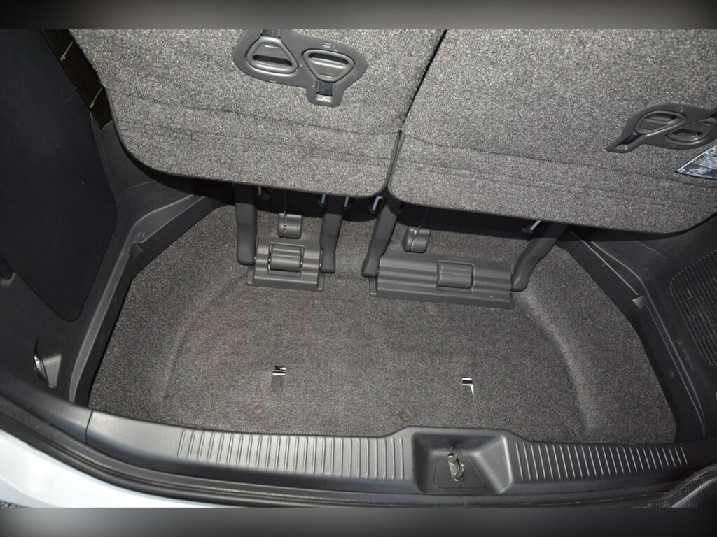 Toyota Estima Hatchback Black #41