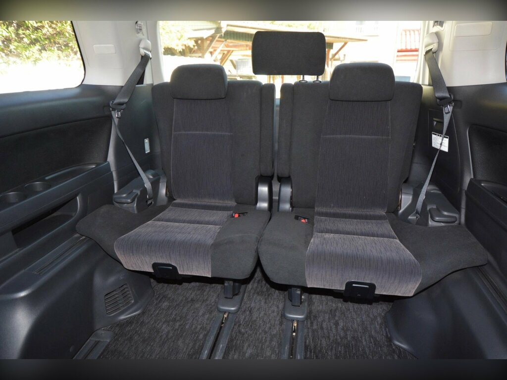 Toyota Vellfire Alphardvellfire 2.4 201313 White #33