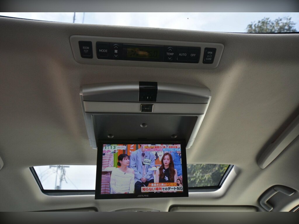 Toyota Vellfire Alphardvellfire 2.4 201313 White #48
