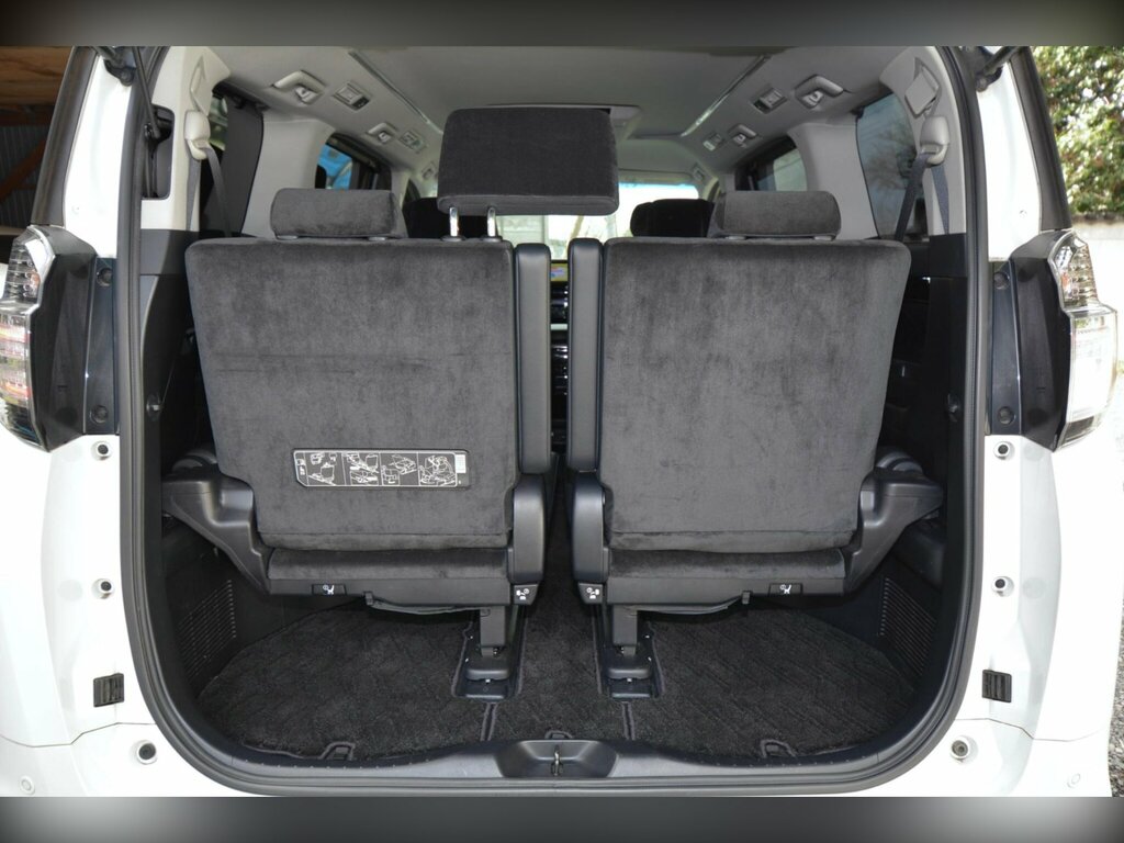 Toyota Vellfire Mpv 2.4Cc 200808 White #41