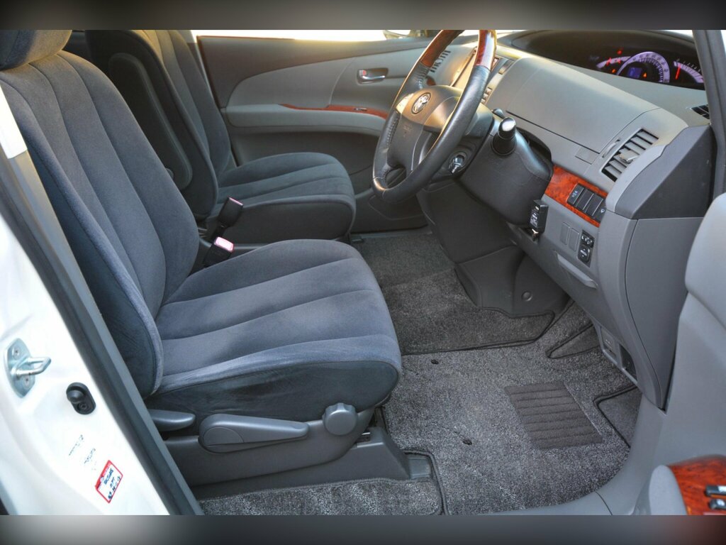 Toyota Estima Mpv Black #21