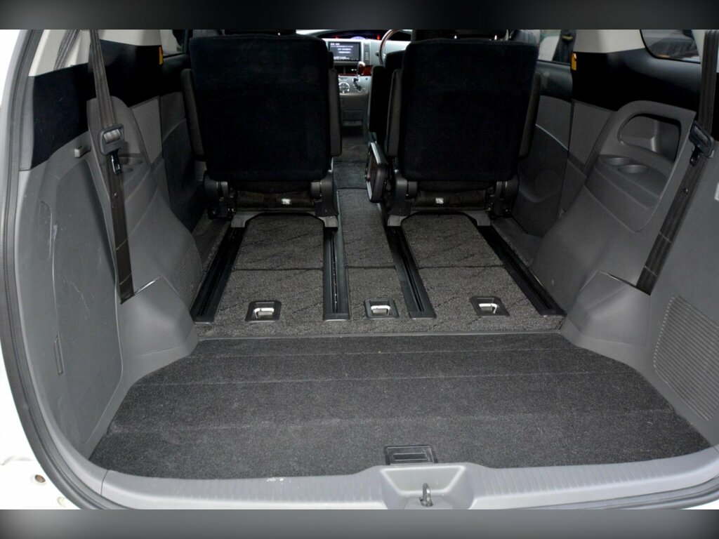 Toyota Estima Mpv Black #42