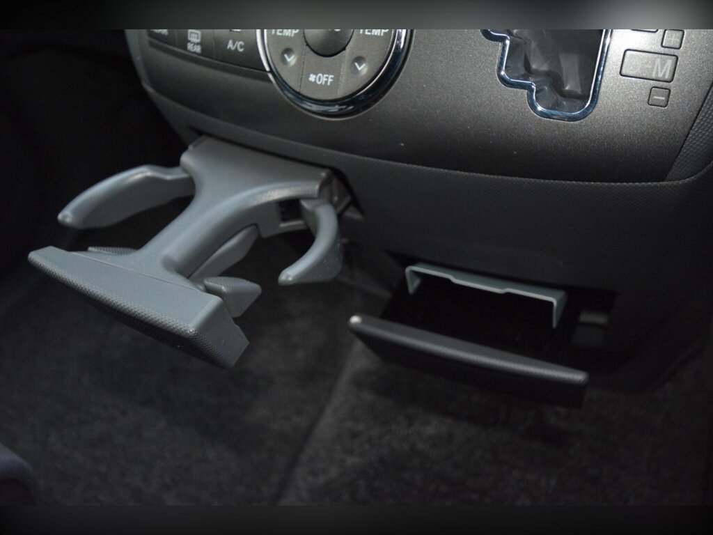Toyota Estima Mpv Black #51