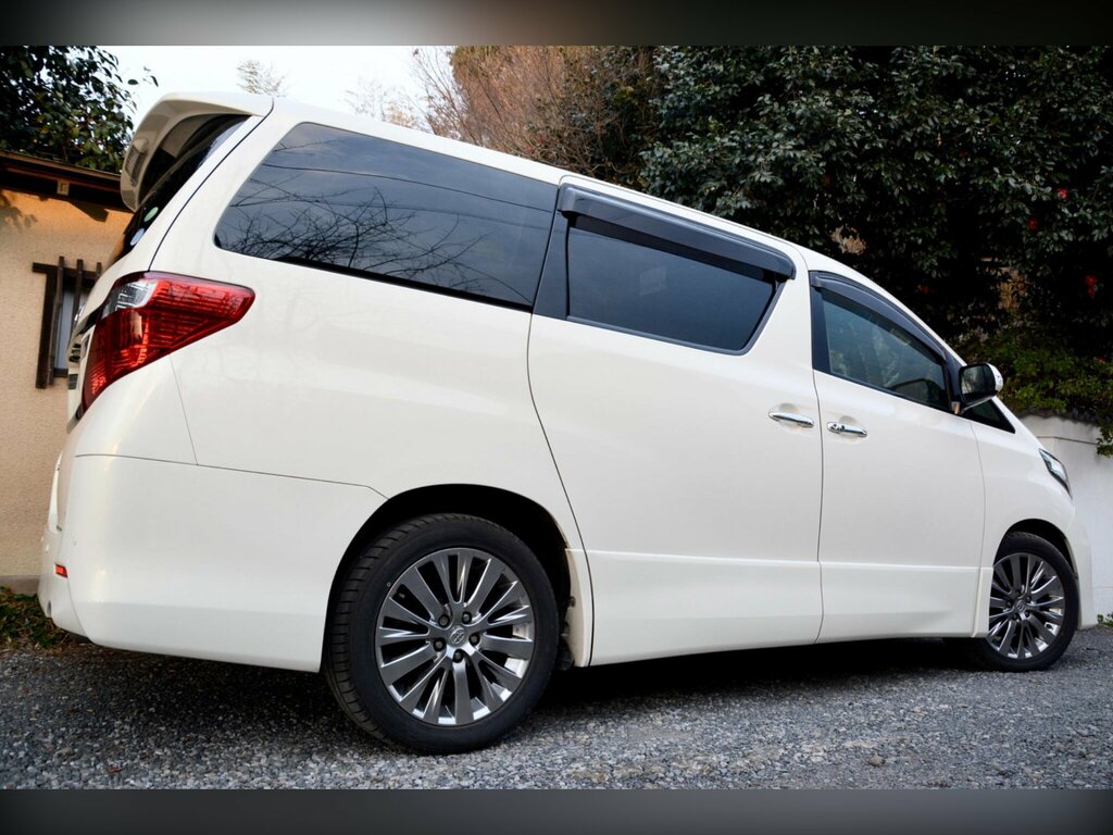 Toyota Alphard 2013 Toyota Alphardnbsprear Cam Ulez Super Gr White #9