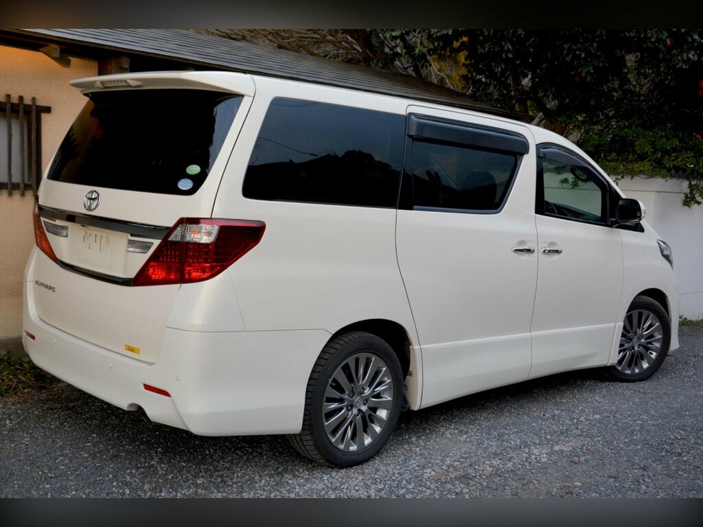 Toyota Alphard 2013 Toyota Alphardnbsprear Cam Ulez Super Gr White #8