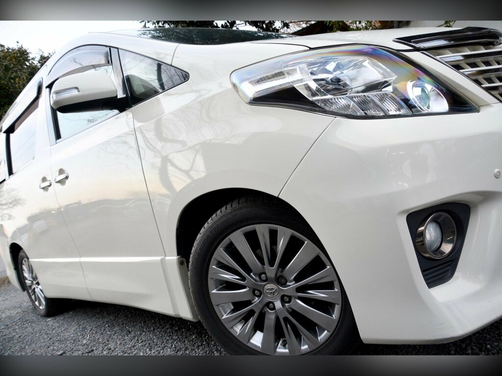 Toyota Alphard 2.4 Type Gold - Half Leather - Ulez White #3