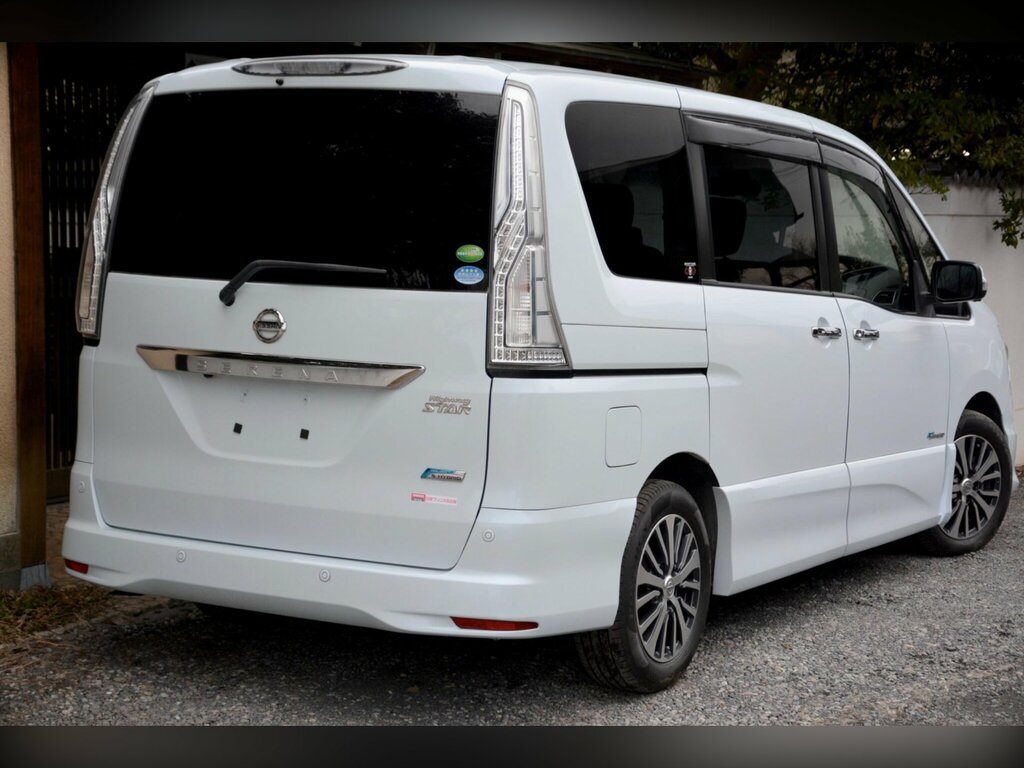 Nissan Serena 2.0 Highway Star-advanced Safety Package White #6