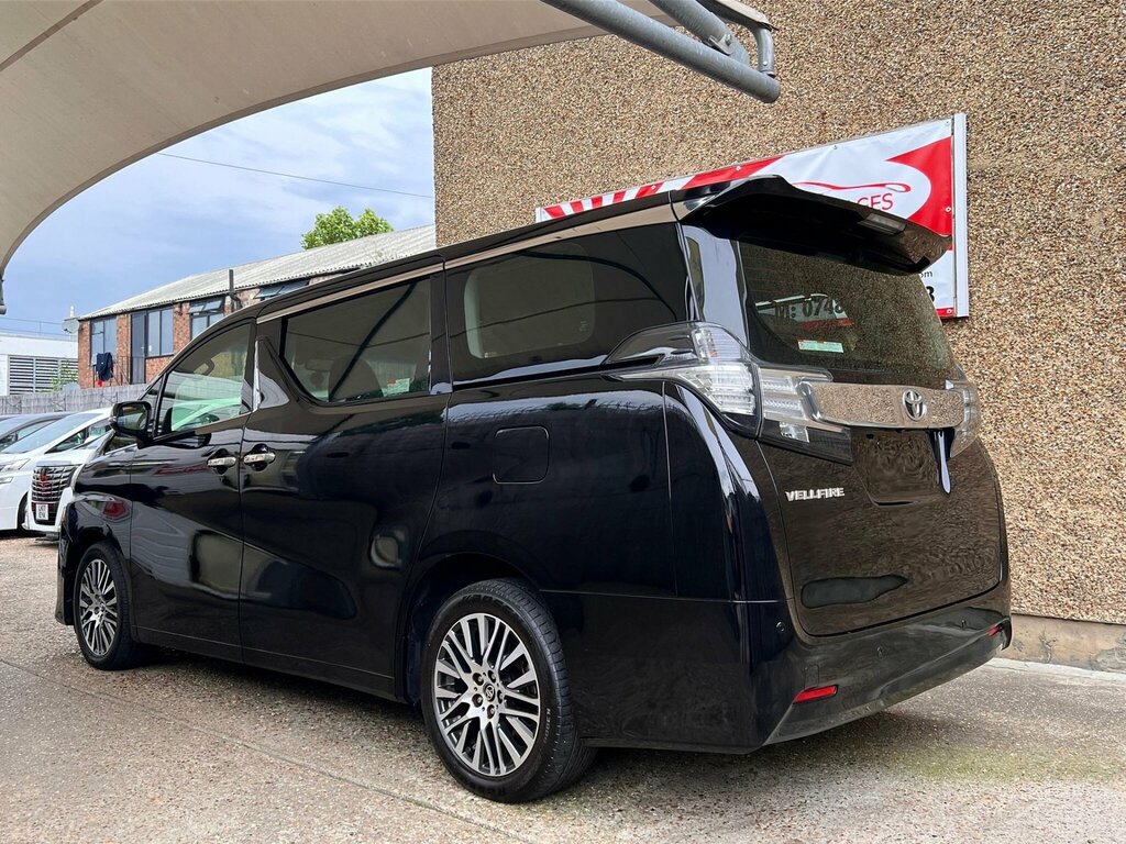 Toyota Vellfire 2.5 Premium - Leather - Twin Sunroof Black #3