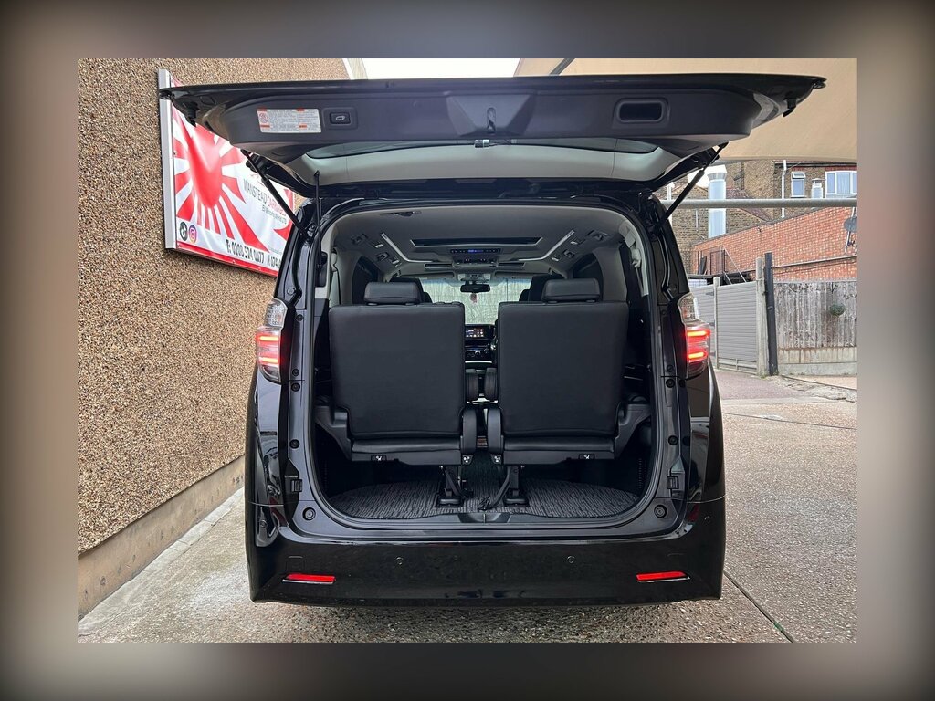 Toyota Vellfire Mpv 3.5 Executive Lounge 7 Seats Euro 5 2015 White #14
