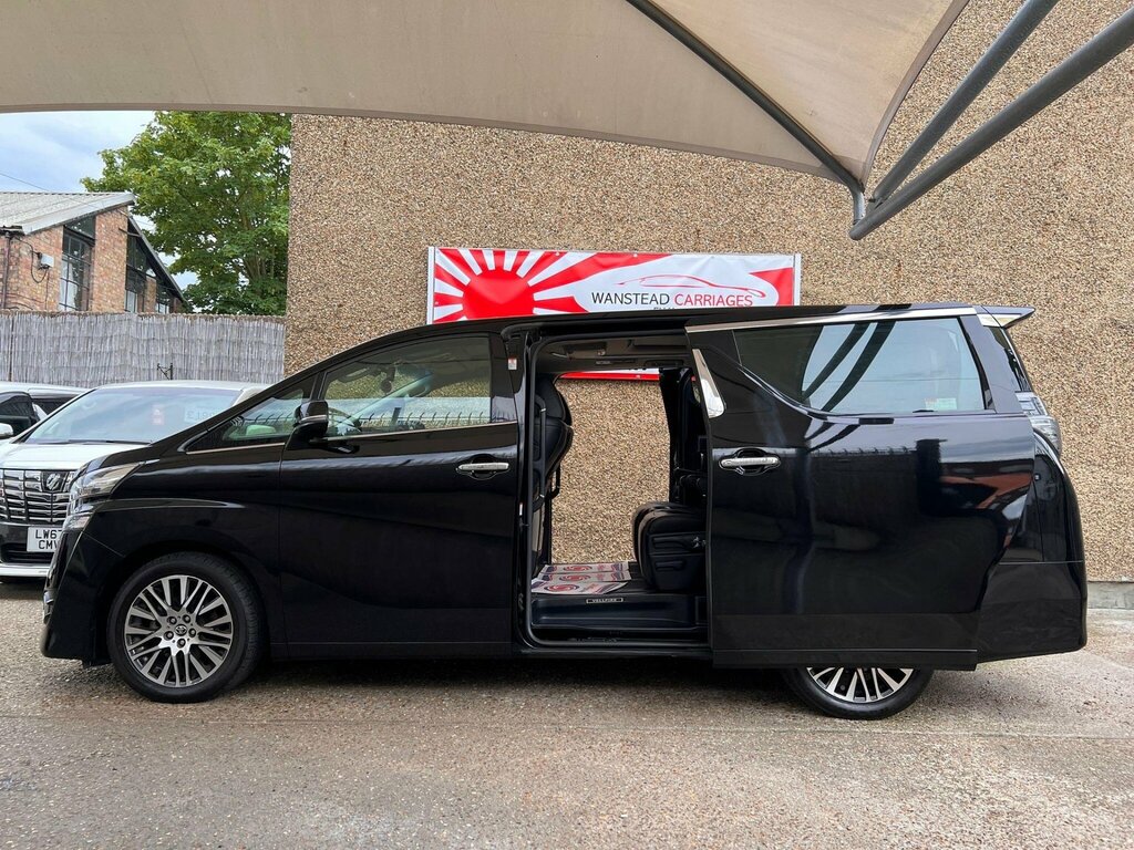 Toyota Vellfire Mpv 3.5 Executive Lounge 7 Seats Euro 5 2015 White #7