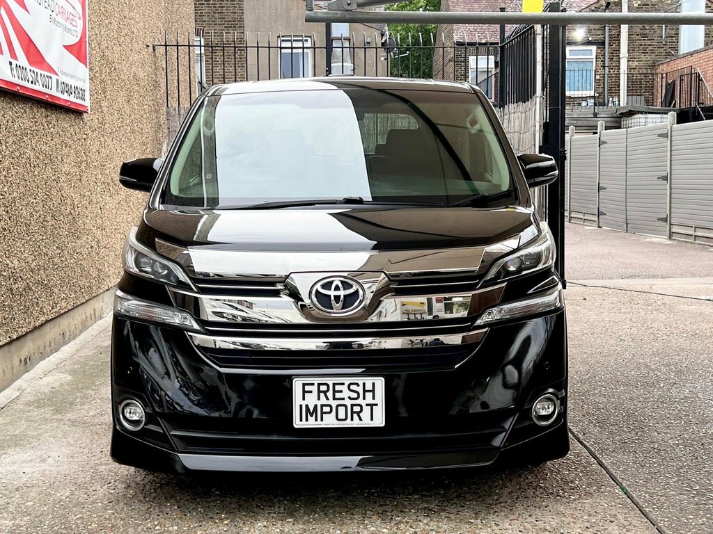 Toyota Vellfire Mpv 3.5 Executive Lounge 7 Seats Euro 5 2015 White #9