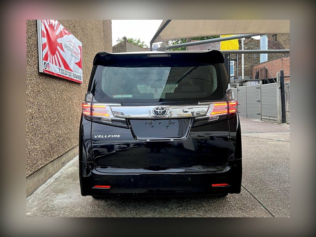 Toyota Vellfire Mpv 3.5 Executive Lounge 7 Seats Euro 5 2015 White #15