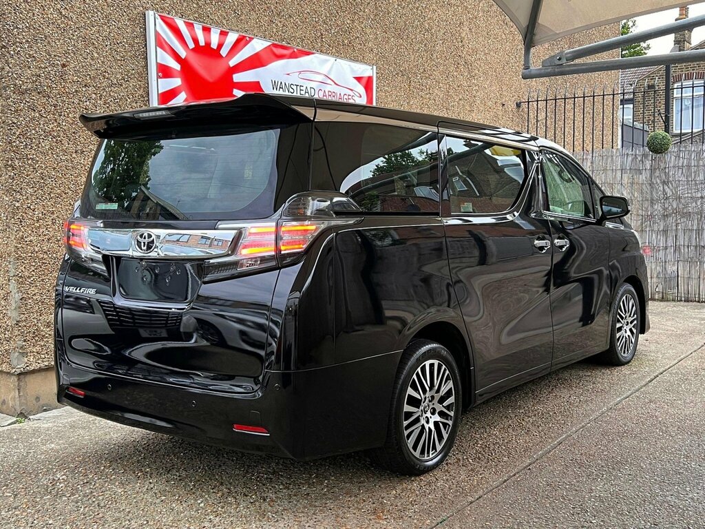 Toyota Vellfire 2.5 Premium - Leather - Twin Sunroof Black #6