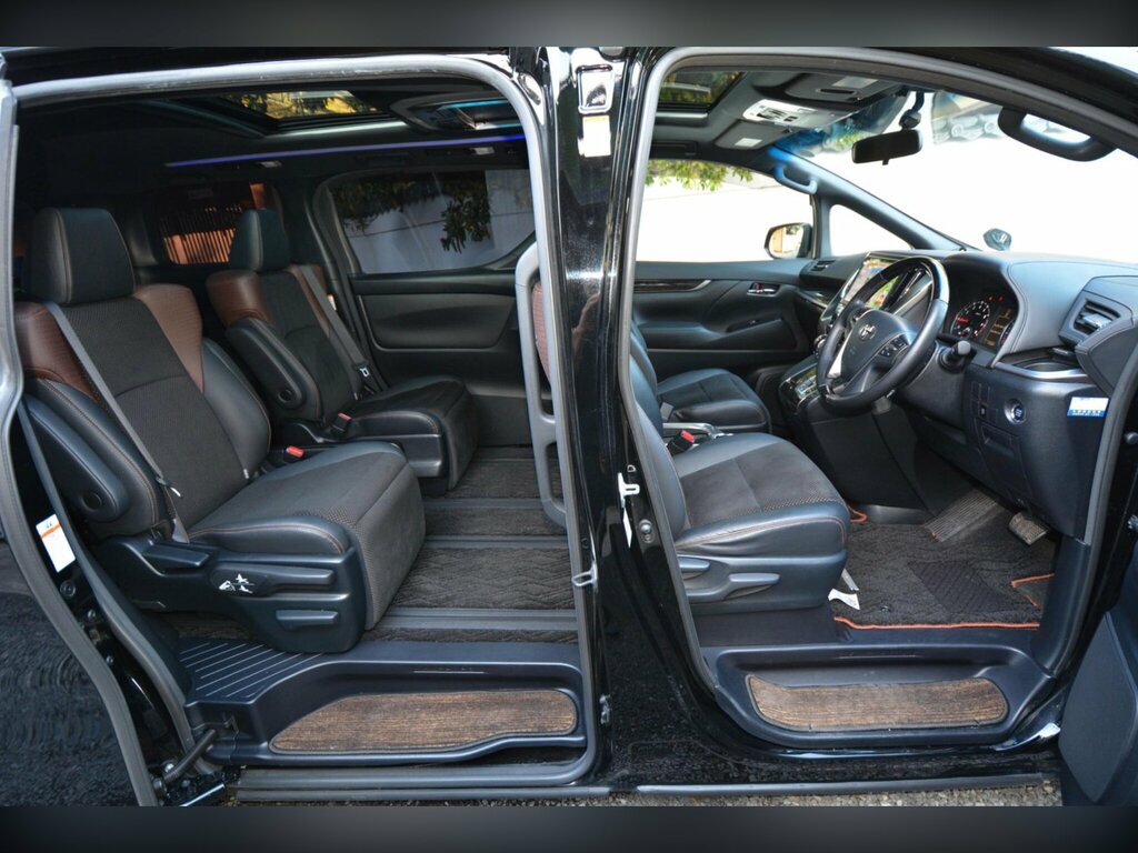 Toyota Alphard 2.5 A Black Pack-modellista-twin Sunroof Black #2