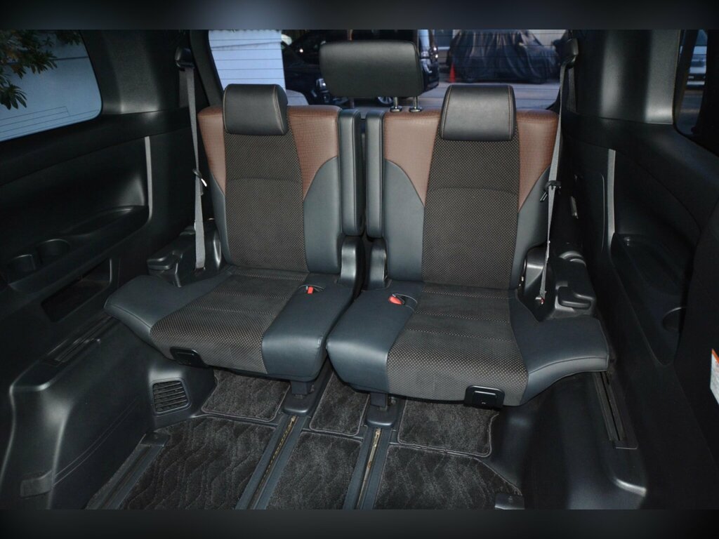 Toyota Alphard 2.5 S A Package Black Edition-modellista White #48