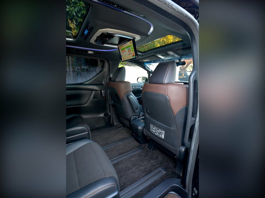 Toyota Alphard 2.5 S A Package Black Edition-modellista White #32