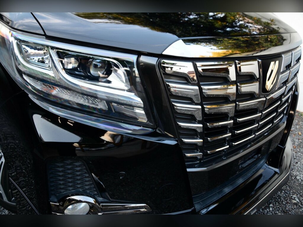 Toyota Alphard 2.5 S A Package Black Edition-modellista White #24