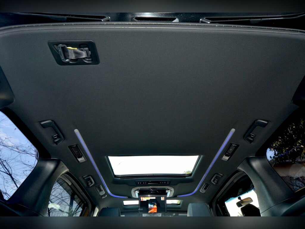 Toyota Alphard 2.5 S A Package Black Edition-modellista White #53