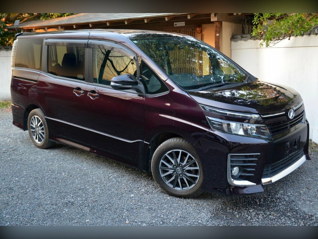 Toyota Voxy 2.0 Zs Edition - Zs Areo Body Styling Purple #4