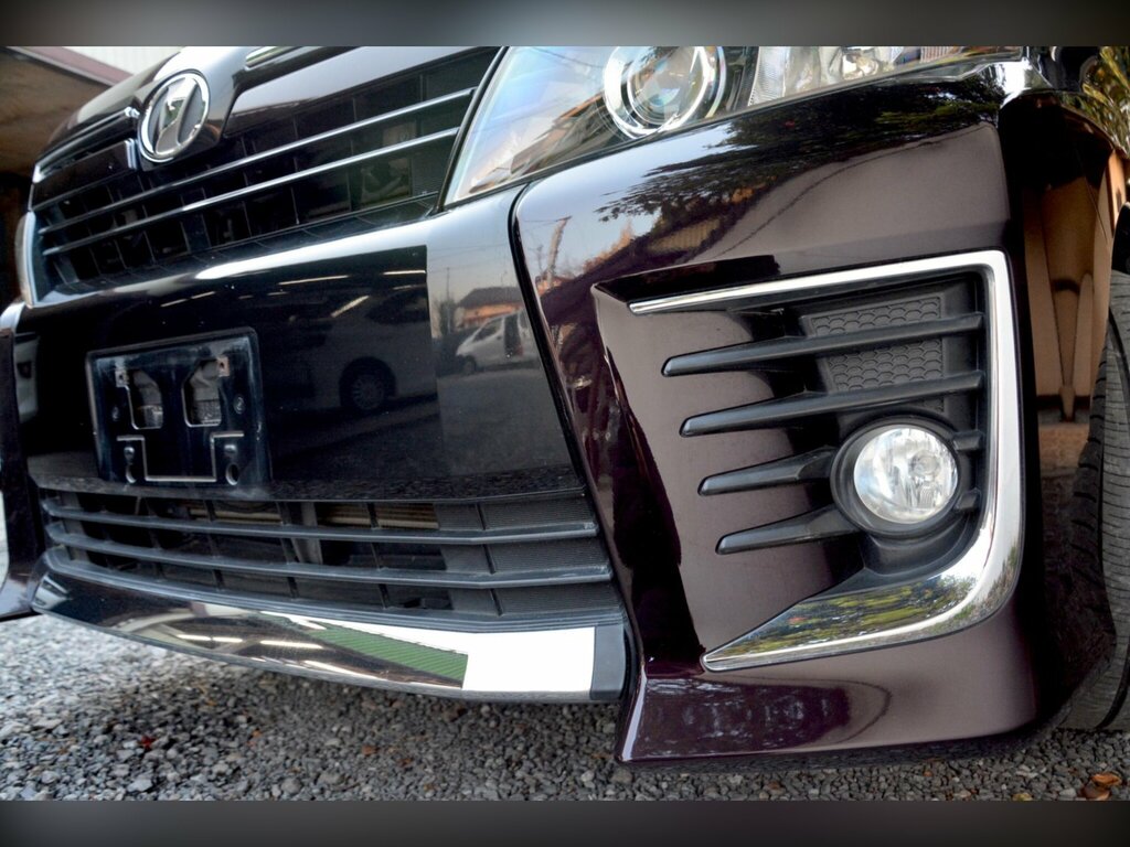 Toyota Voxy Eletricdoor7seathybridgreatcar Black #18