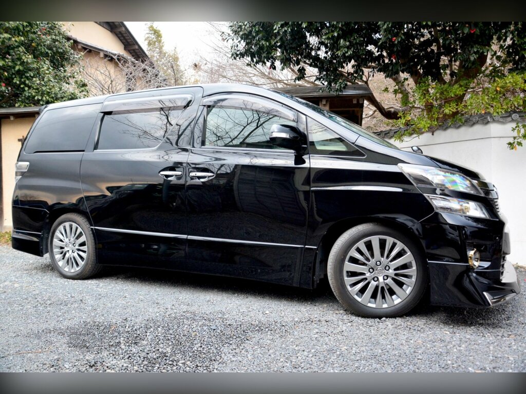 Toyota Vellfire 2.4 Golden Eye - Modellista Aero Styling Black #5