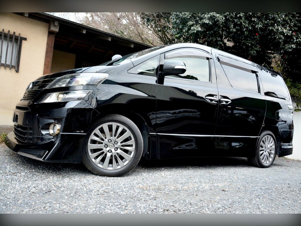 Toyota Vellfire 2.4 Hybrid White #13