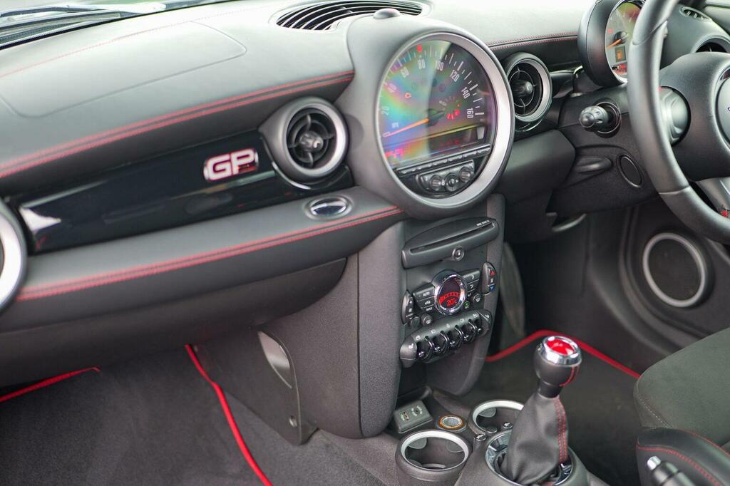 Mini Hatch One 1.6 One 98 Bhp Blue #16