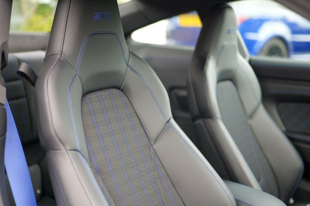 Porsche 911 Gts T-hybrid Pdk  #19