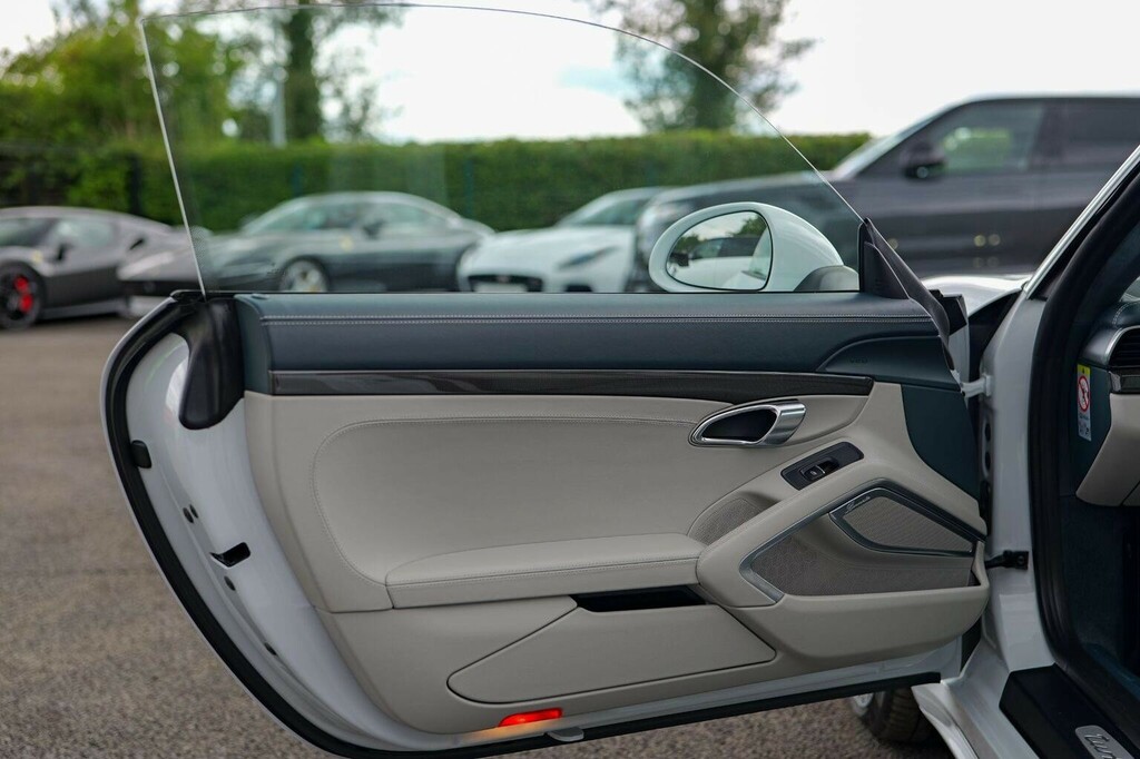 Porsche 911 991 Turbo Cabriolet S Pdk White #30
