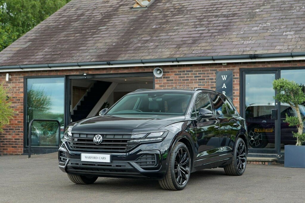 Volkswagen Touareg 3.0 Tdi V6 Black Edition Tiptronic 4Motion Euro 6 Black #3