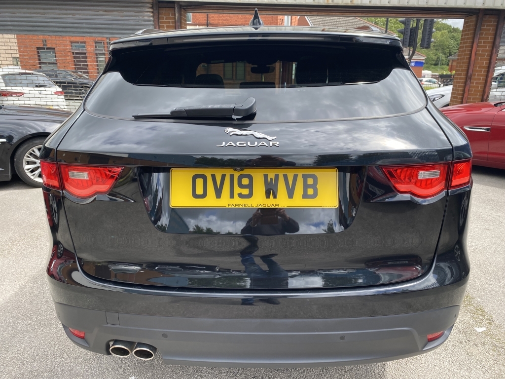 Jaguar F-Pace 2.0 R-sport Awd OV19WVB Black #6