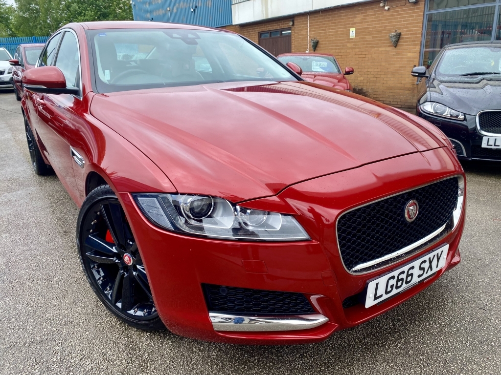 Jaguar XF 2.0 Prestige LG66SXY Red #2