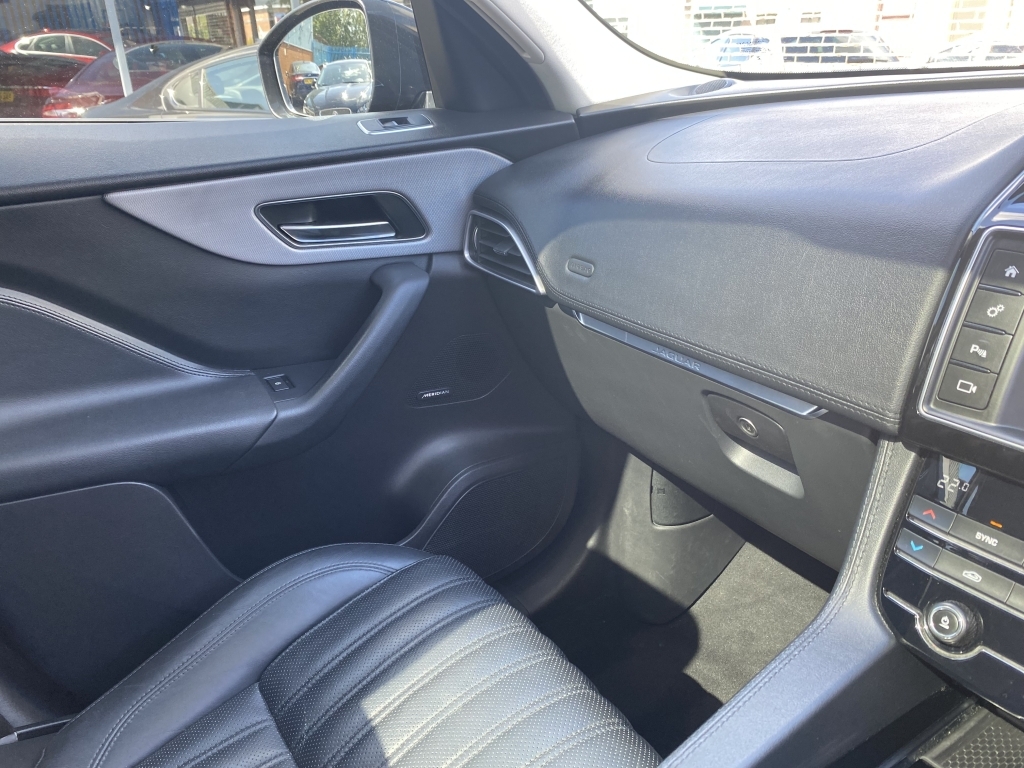 Jaguar F-Pace R-sport Awd Grey #25