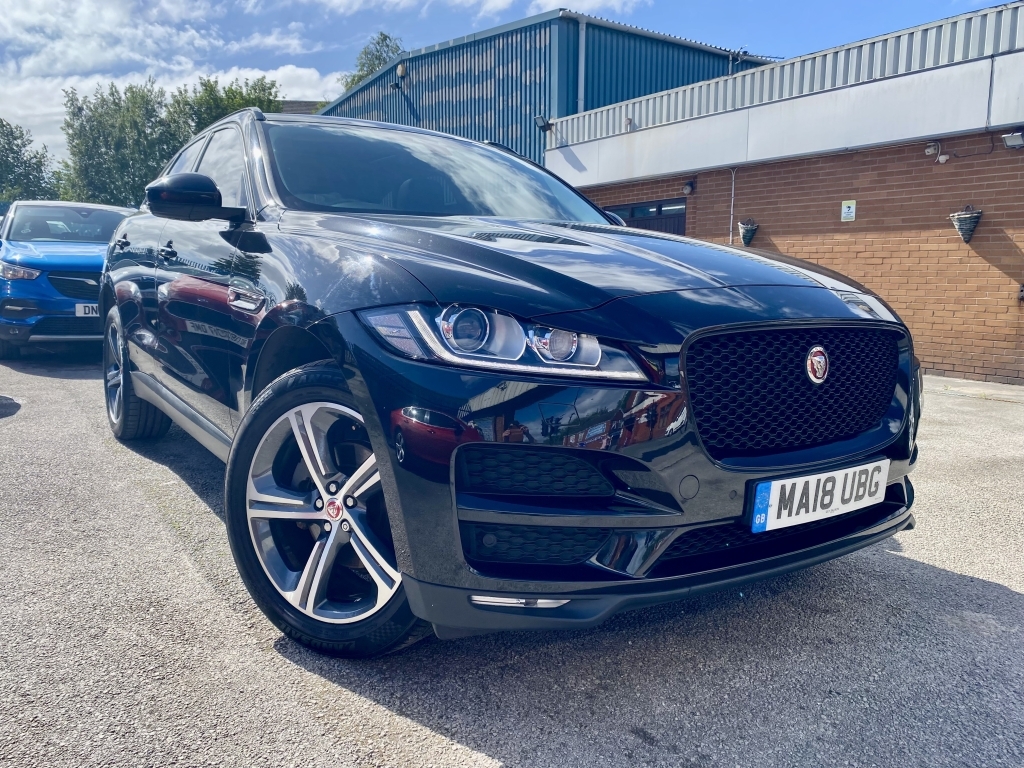 Jaguar F-Pace 2.0 Portfolio Awd Black