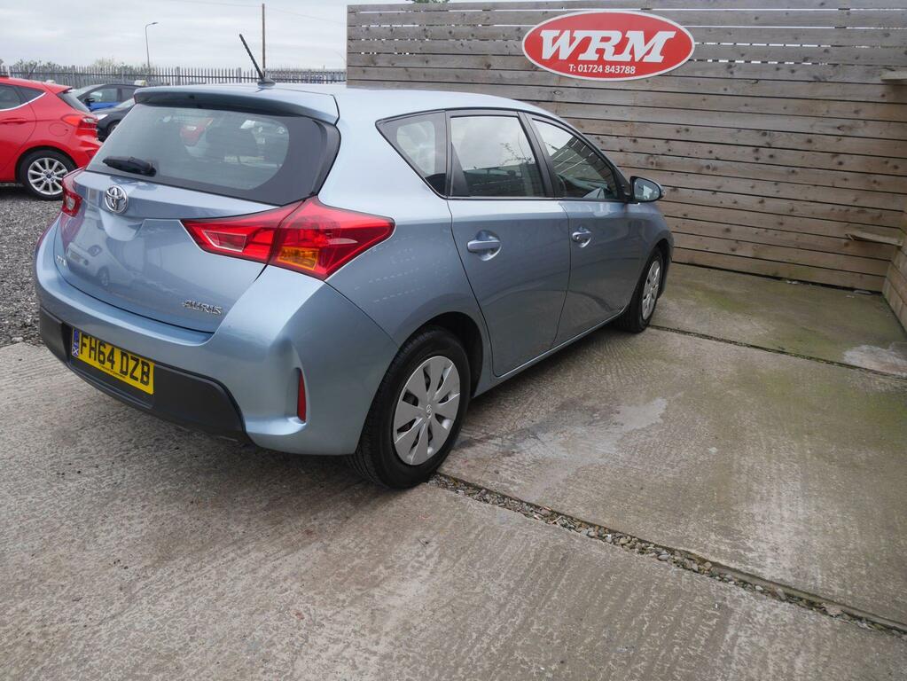 Toyota Auris 1.4 D-4d Active Hatchback Euro 5 Blue #6