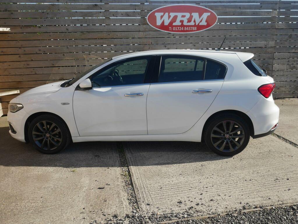 Fiat Tipo 1.3 Multijetii Lounge Hatchback White #5