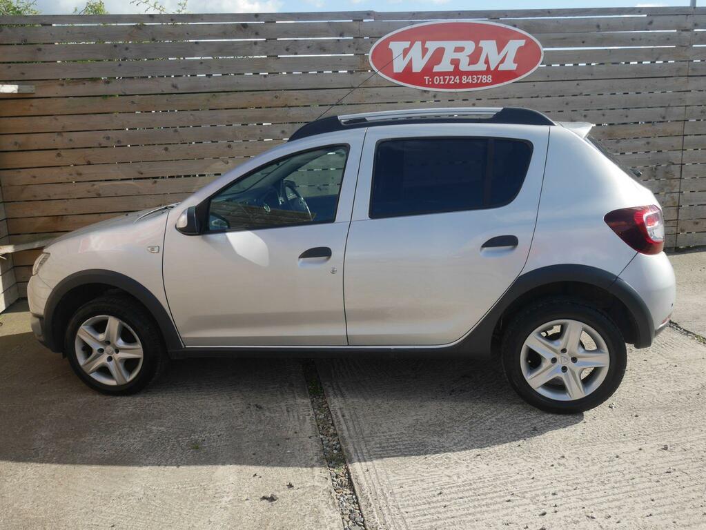 Dacia Sandero Stepway 1.5 Dci Laureate Hatchback Euro CE16WCZ Silver #5