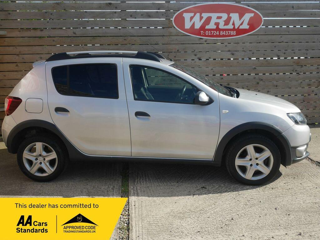 Dacia Sandero Stepway 1.5 Dci Laureate Hatchback Euro Silver