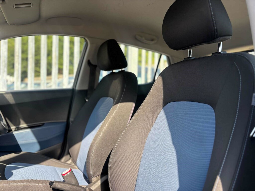 Hyundai I10 1.0 Premium Silver #29