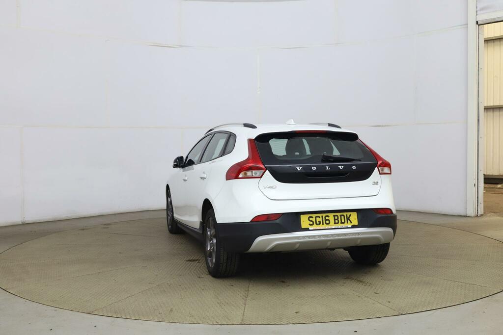 Volvo V40 Cross Country 2.0 D2 Lux Euro 6 Ss White #3
