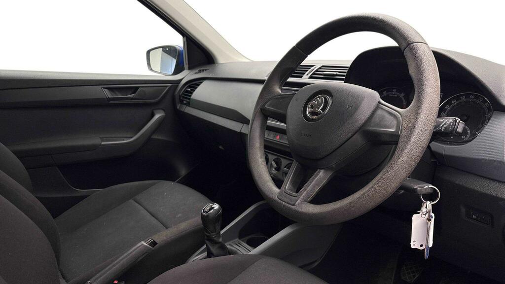 Skoda Fabia S White #6