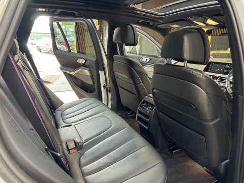 BMW X5 4.4 X5 M50i White #6