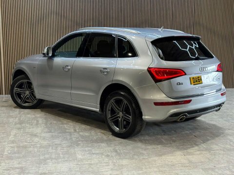 Audi Q5 2.0 Tdi S #25