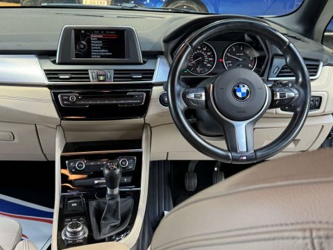 BMW 2 Series 3.0 M235i Euro 6 S S Black #9