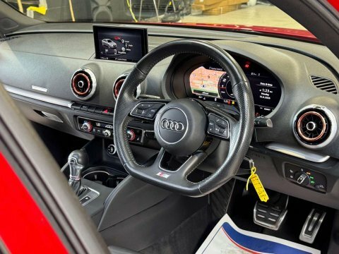 Audi S3 2.0 S3 Black Red #3