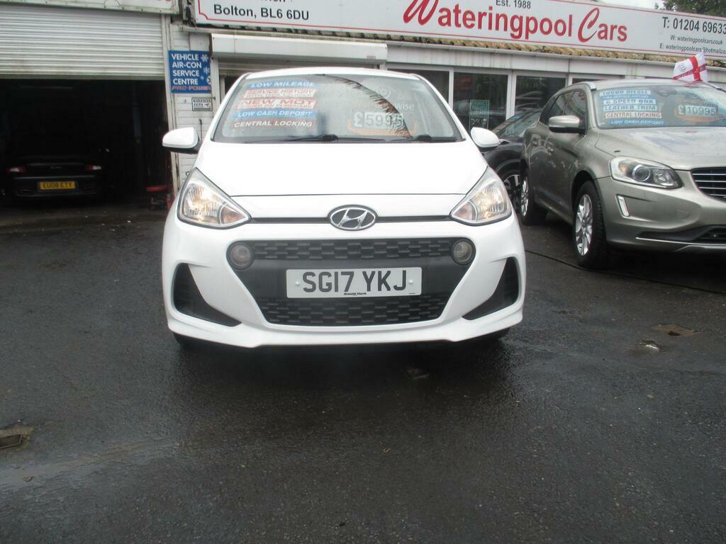 Hyundai I10 1.0 Se Euro 6 SG17YKJ White #5