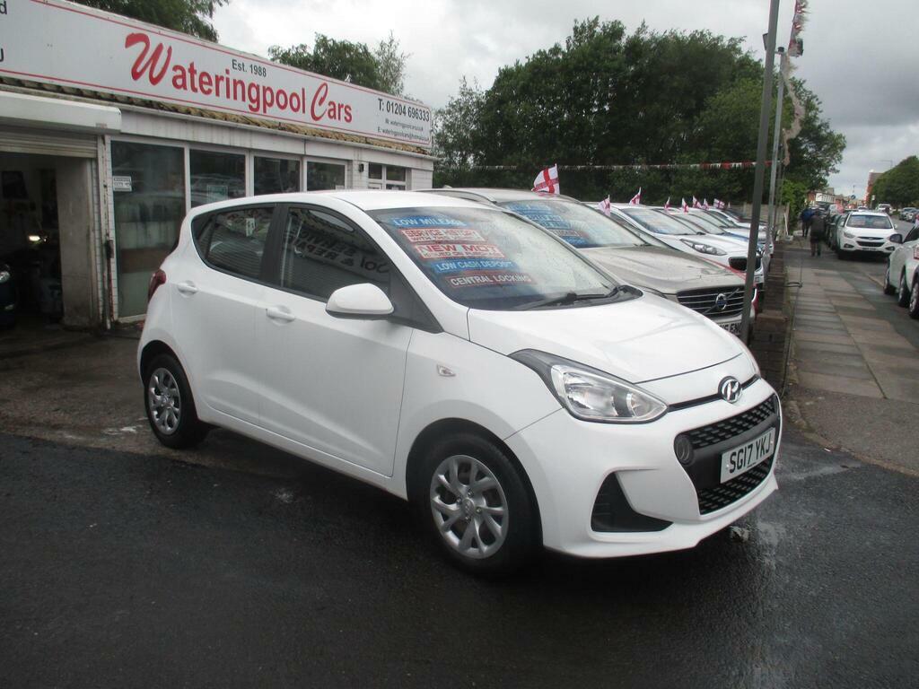 Hyundai I10 1.0 Se Euro 6 SG17YKJ White #3