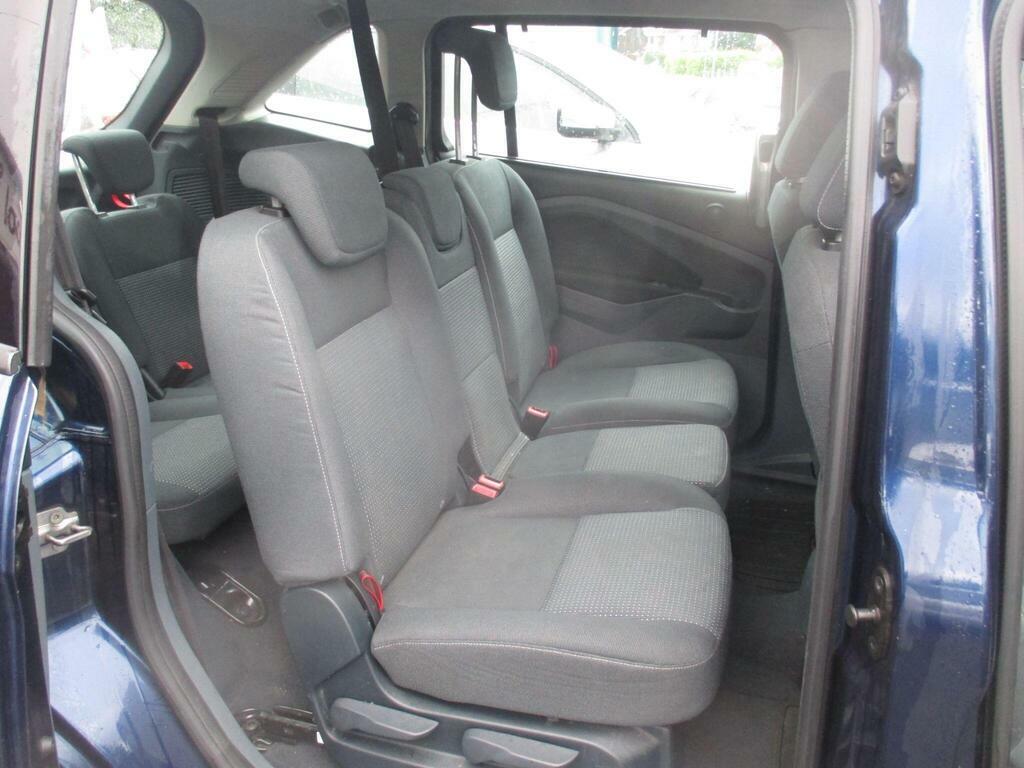 Ford Grand C-Max Titanium Silver #13